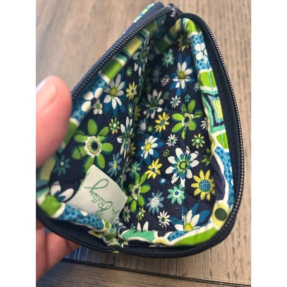 Vera Bradley Floral Wristlet Wallet 3"x5" Blue/Green Daisy Print - Picture 2 of 5